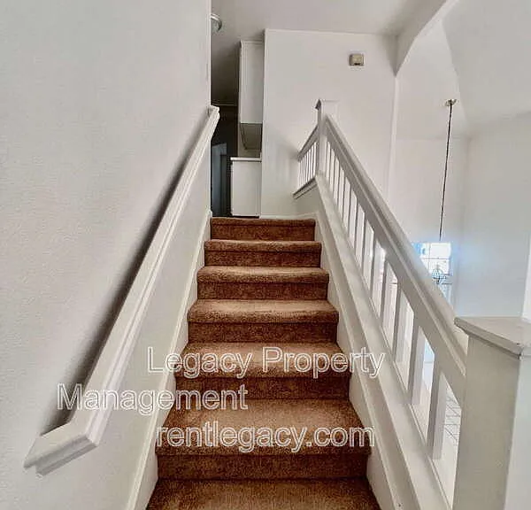 2750 Parkview Ter — Photo 20