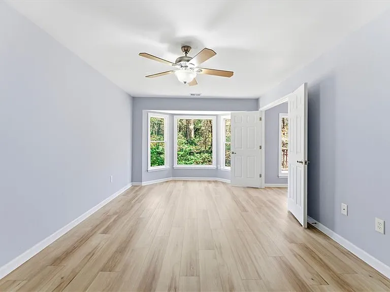 33 Plantation Dr NE #B — Photo 16