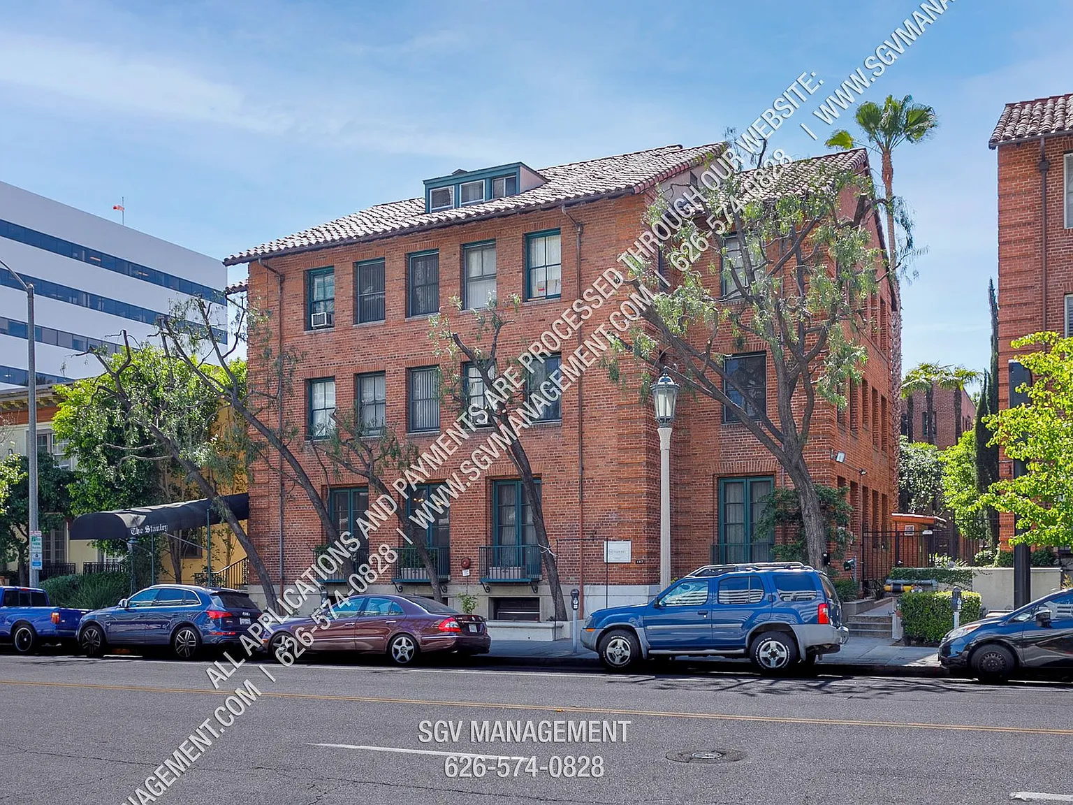 149 S Los Robles Ave — Photo 1