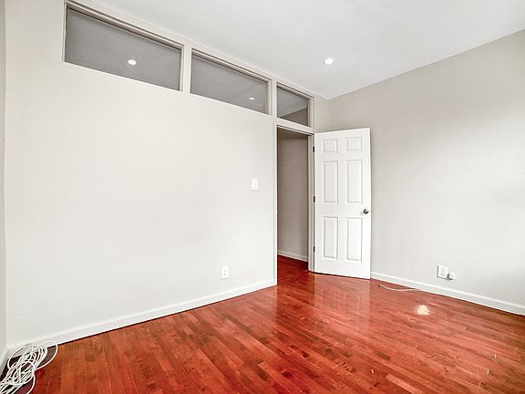 4th image of 2162 Frederick Douglass Blvd #3O