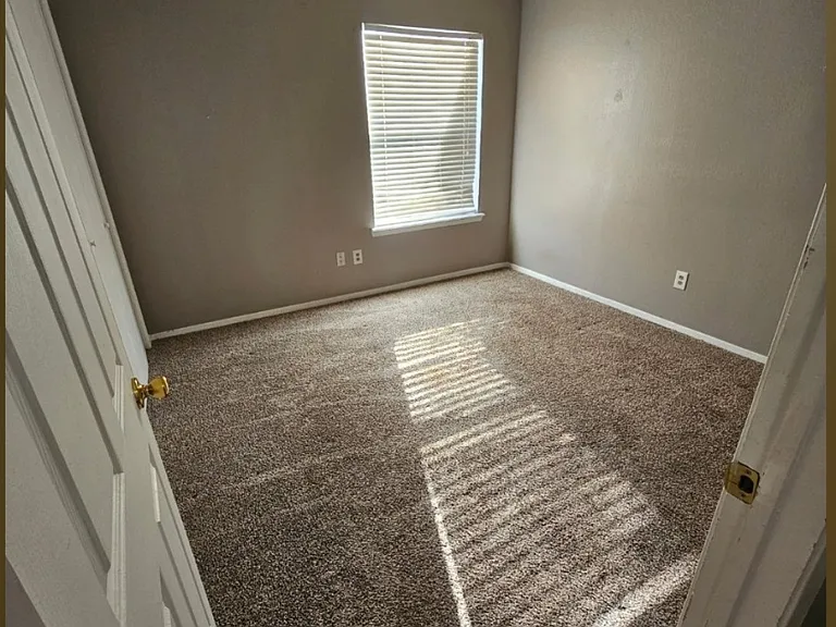 8601 Memphis Dr #C64 — Photo 7