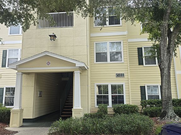 2nd image of 18348 Bridle Club Dr