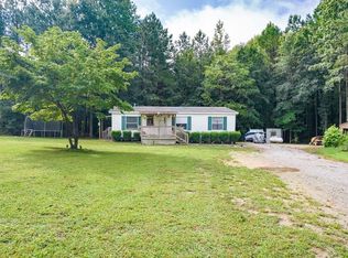 8721 Bevils Bridge Rd, Amelia Court House, VA 23002