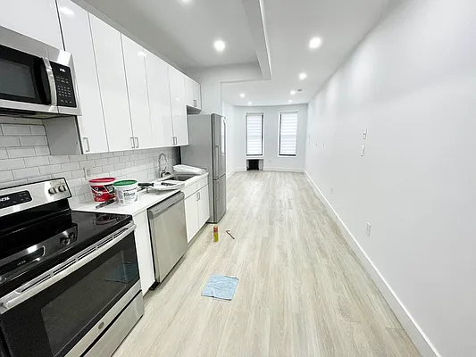 Rented by Ink Realty Services LLC | media 22