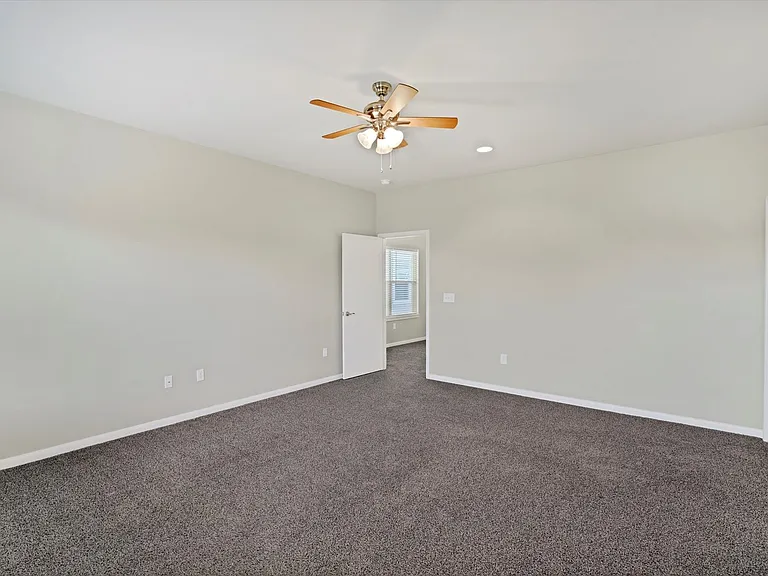 213 Grange St — Photo 14
