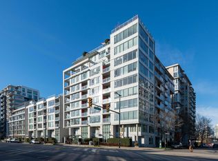 1887 Crowe St #301, Vancouver, BC V5Y 0B4