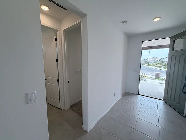 24172 W Raymond St — Photo 22