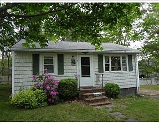 1st image of 5 Webster Dr