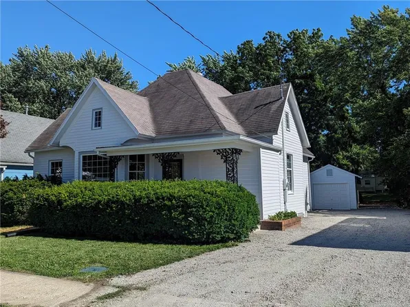 308 E Market St, Warrensburg, MO 64093