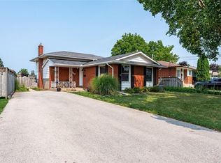 6593 Argyll Cres, Niagara Falls, ON L2G5E8