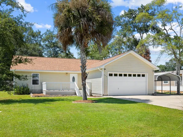 475 Stillwater Rd, Freeport, FL 32439