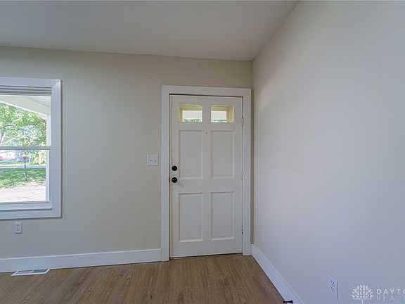 5th image of 2567 W Jackson Rd