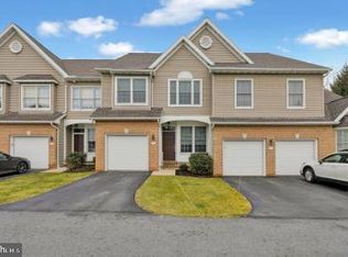 2 Wyomissing Ct, Wyomissing, PA 19610