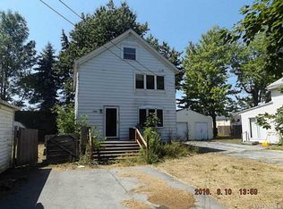 6828 Schuyler Dr, Derby, NY 14047