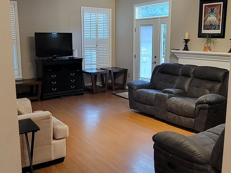 21381 Maidsville Ct — Photo 22