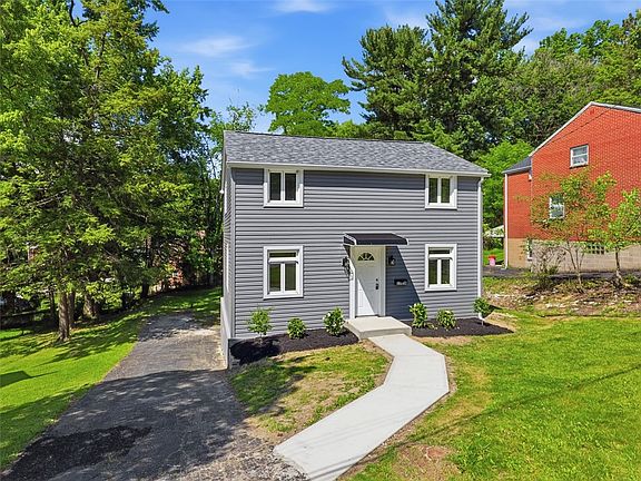 4th image of 11834 Joan Dr