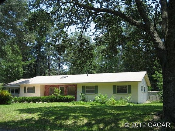 2nd image of 4301 NW 21st Ter
