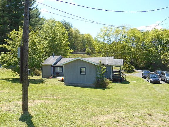 3rd image of 161 Dominion Dr