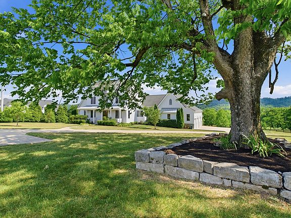 4th image of 9652 Clovercroft Rd