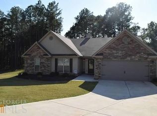 1912 Wheatfield Cir, Loganville, GA 30052