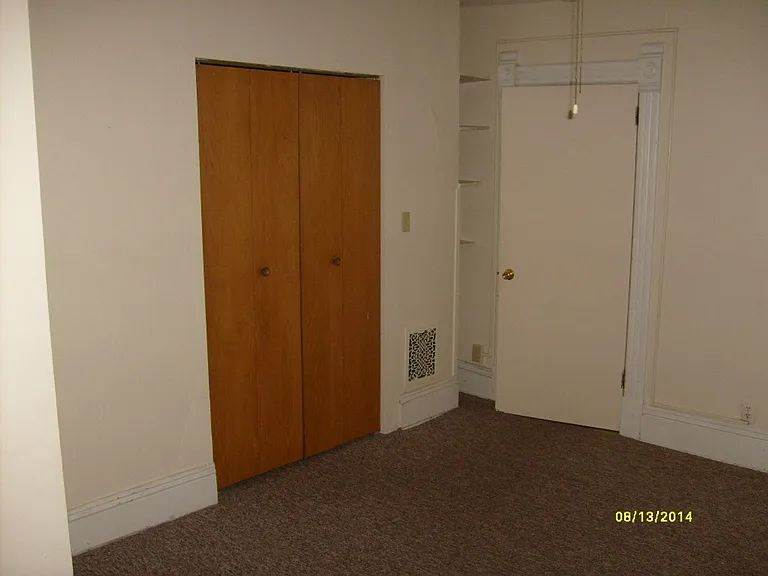 1005 Grant St — Photo 4