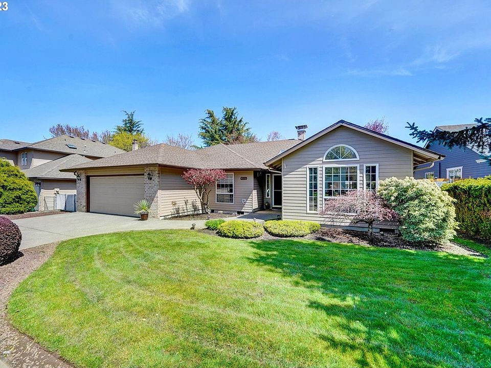1st image of 4260 SE Jennifer Ct