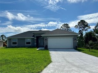 8402 Nolan St, Port Charlotte, FL 33981