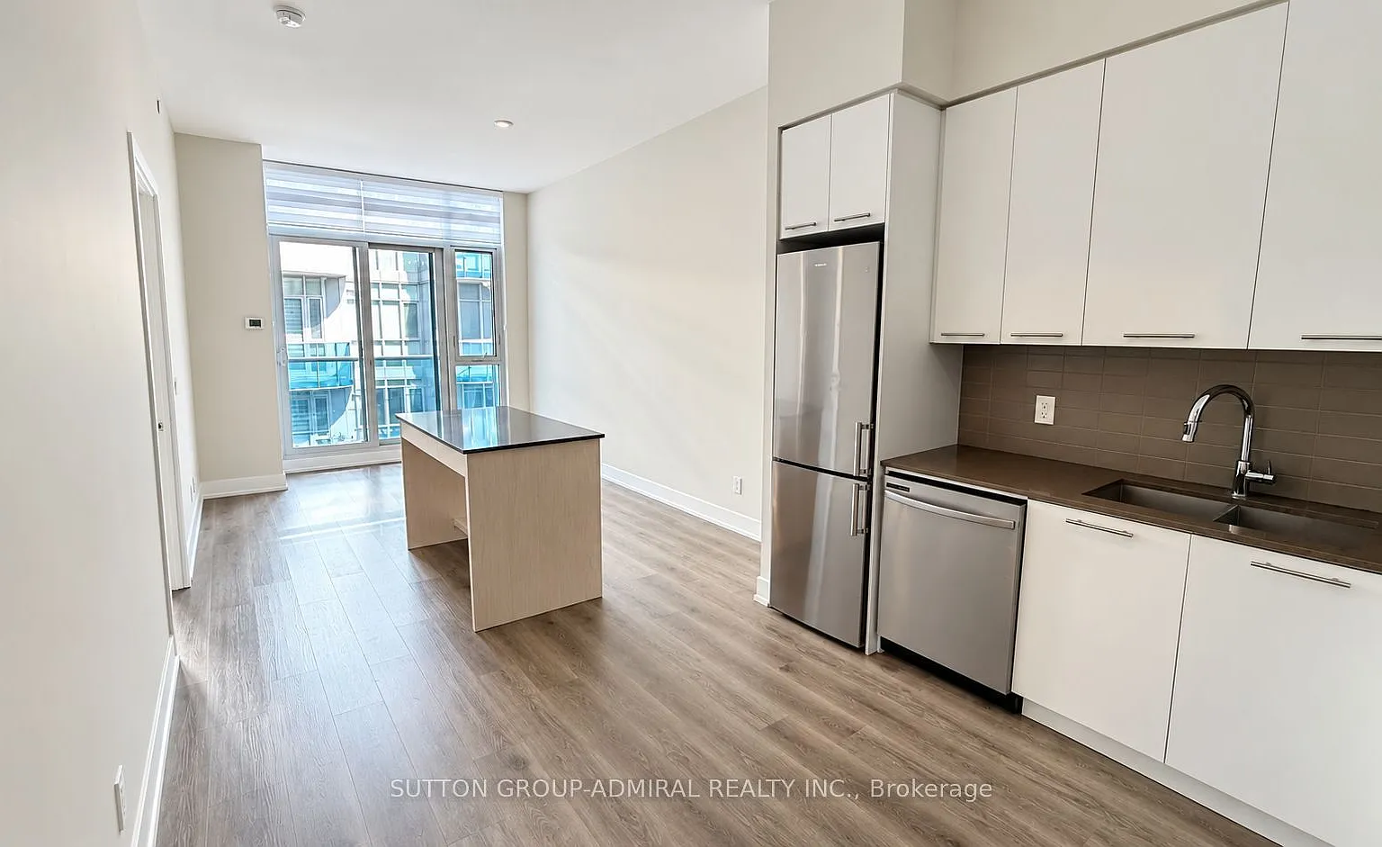 2 bed, $2,550 — Photo 4