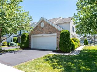 2865 Hope Ridge Dr, Easton, PA 18045