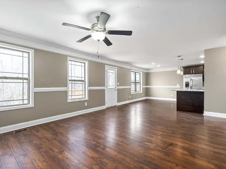 1103 Medallion Ct — Photo 5