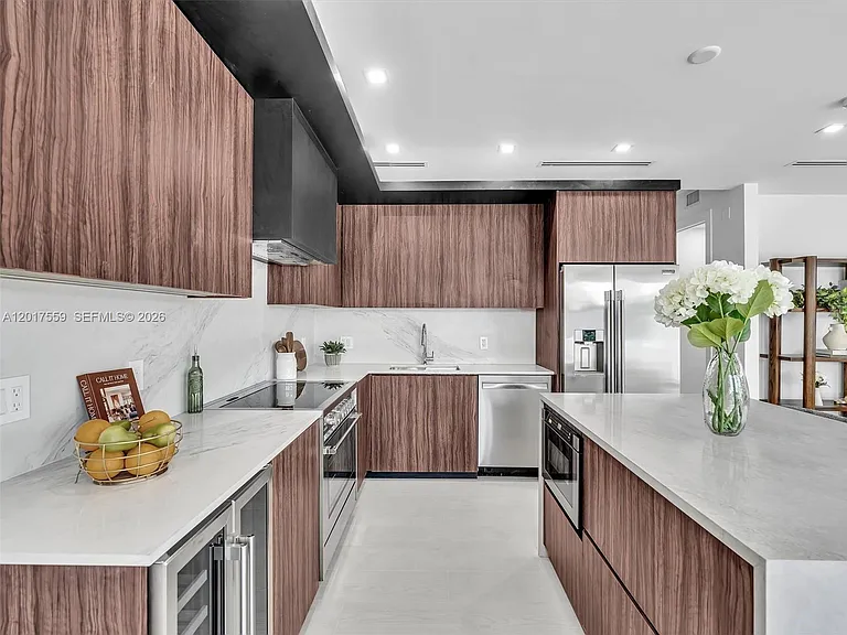 4640 SW 32nd Ave #D1 — Photo 11