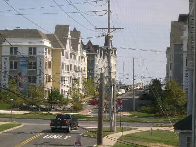 Building Photo - 92 Chelsea Ave #A