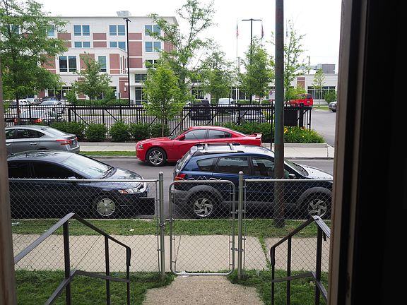 3rd image of 820 N Christiana Ave