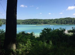 371 Burgess Lake Rd, Greenville, MI 48838