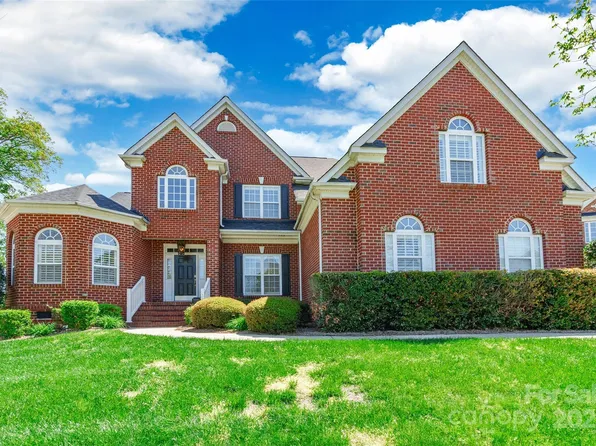 4333 Sawmill Trace Dr, Charlotte, NC 28213