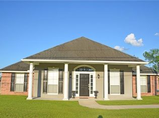 18092 River Rd, Montz, LA 70068