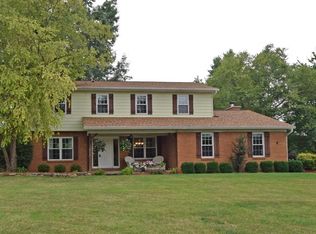 3278 Triplecrown Dr, North Bend, OH