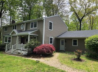 147 Haynes Rd, Avon, CT 06001