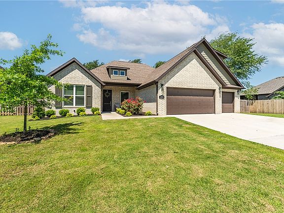 2nd image of 1253 S Pinnacle Dr