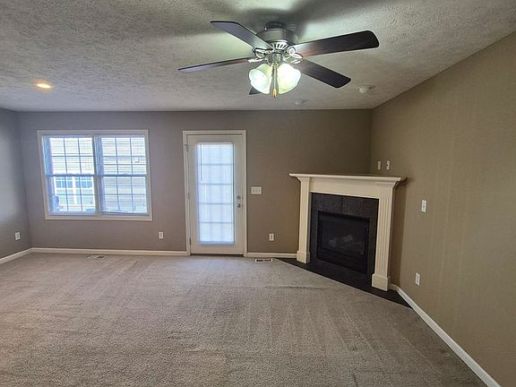 2nd image of 1112 Ekstam Dr APT 1