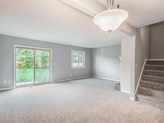 5th image of 905 Timbercreek Dr APT 129