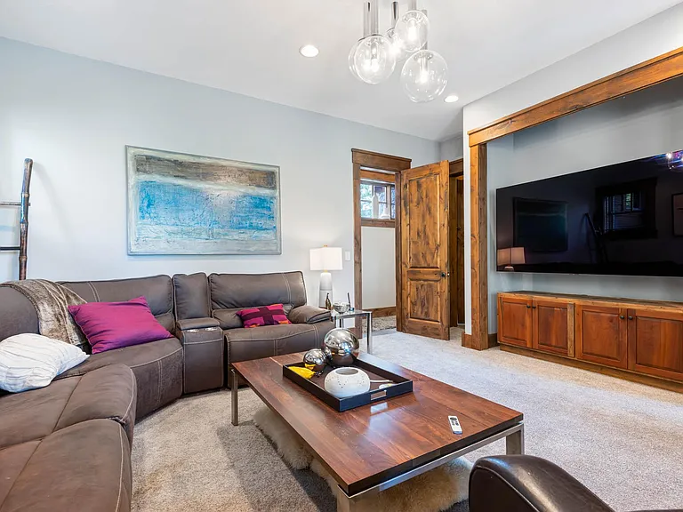 13193 Snowshoe Thompson Cir — Photo 29