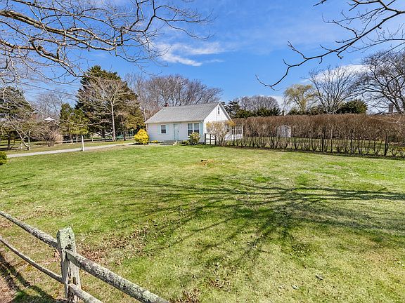 2nd image of 91 Hedges Ln