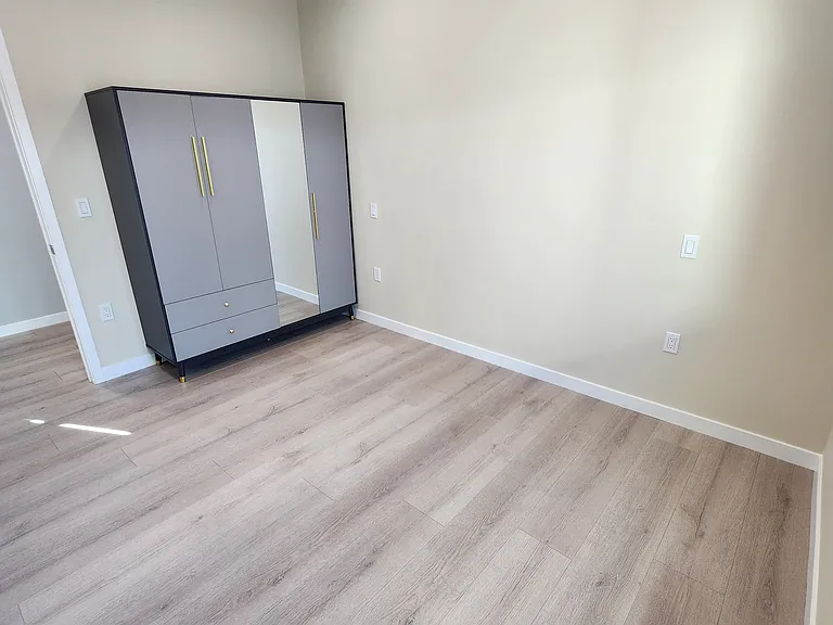 14420 Judd St — Photo 12