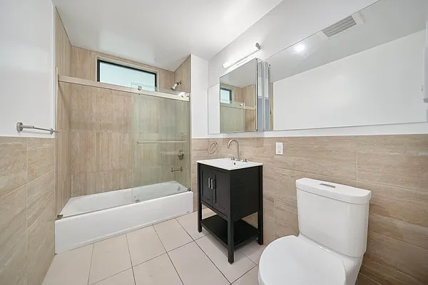 Rented by Living New York | media 10