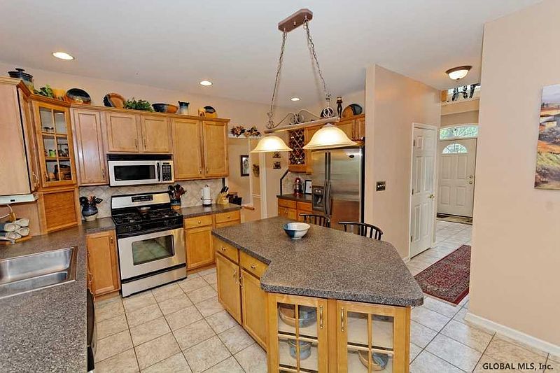 3rd image of 4008 NEW CASTLE Road