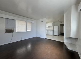 13011 1/2 Oxnard St, Valley Glen, CA 91401