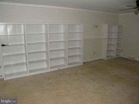 4th image of 28752 Burroughs Ct