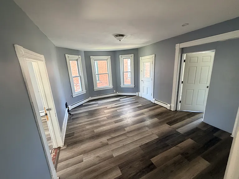 103 Smalley St #2 — Photo 15