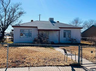 608 Dewey Ln, Alamogordo, NM 88310